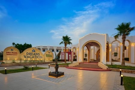 دريمز فاكيشن ريزورت شرم الشيخ